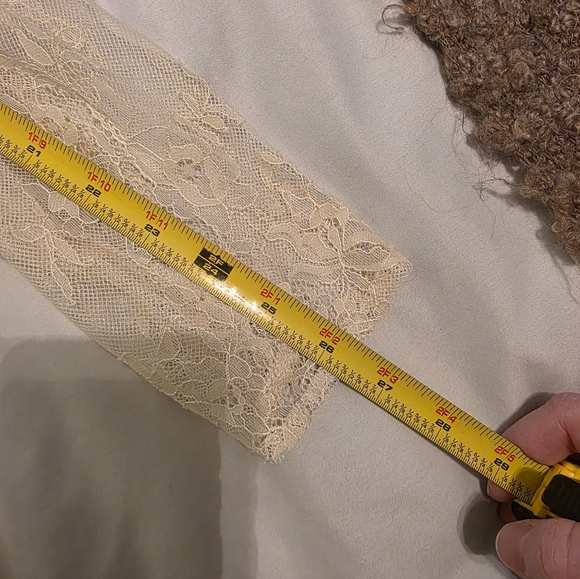 Torrid New Lace Ruffle Long Sleeve Blouse Birch Size 3x - Picture 9 of 14